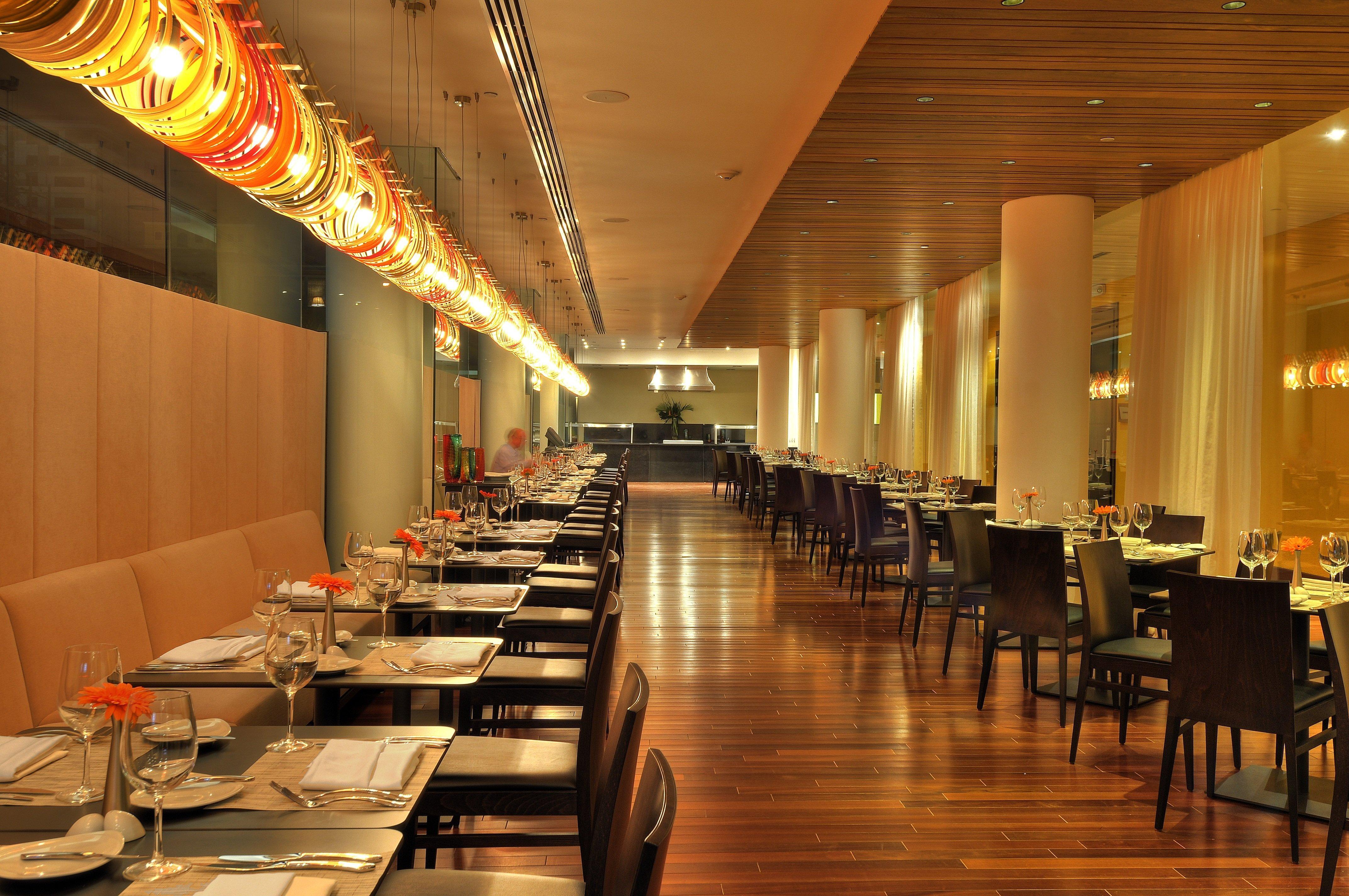 Holiday Inn Santo Domingo By Ihg Eksteriør billede The interior of the restaurant