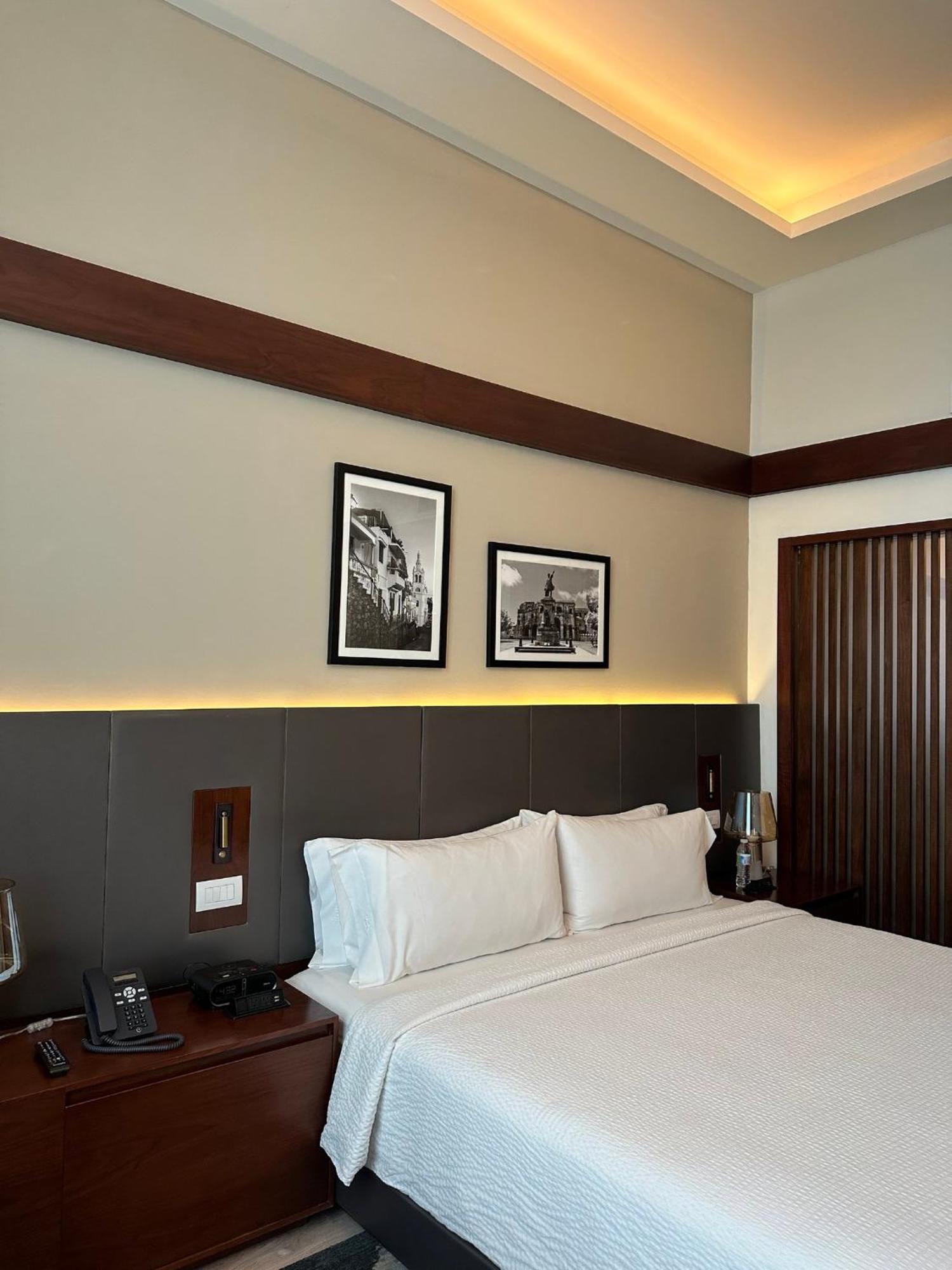 Holiday Inn Santo Domingo By Ihg Eksteriør billede A room at the hotel