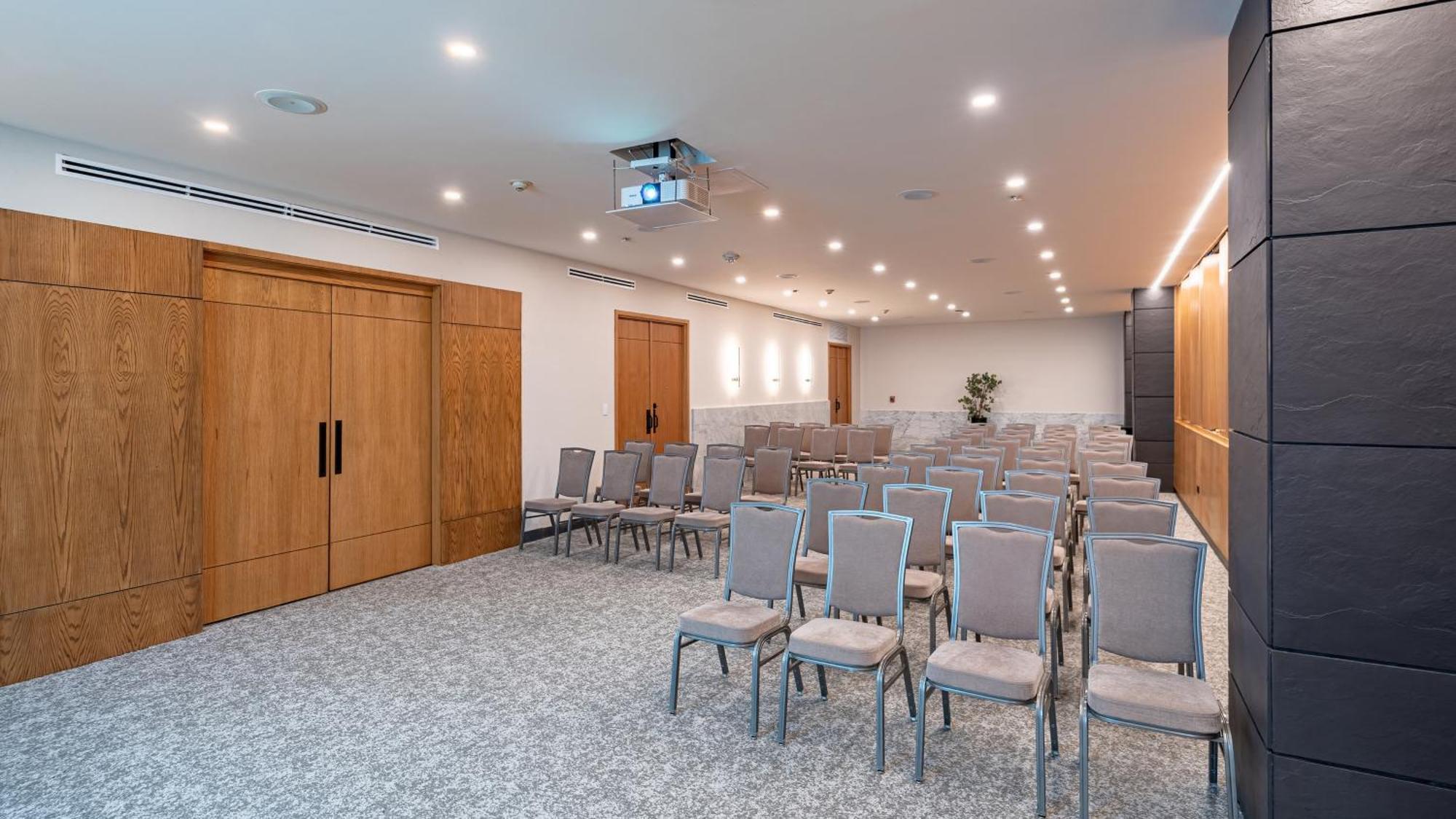 Holiday Inn Santo Domingo By Ihg Eksteriør billede The meeting room